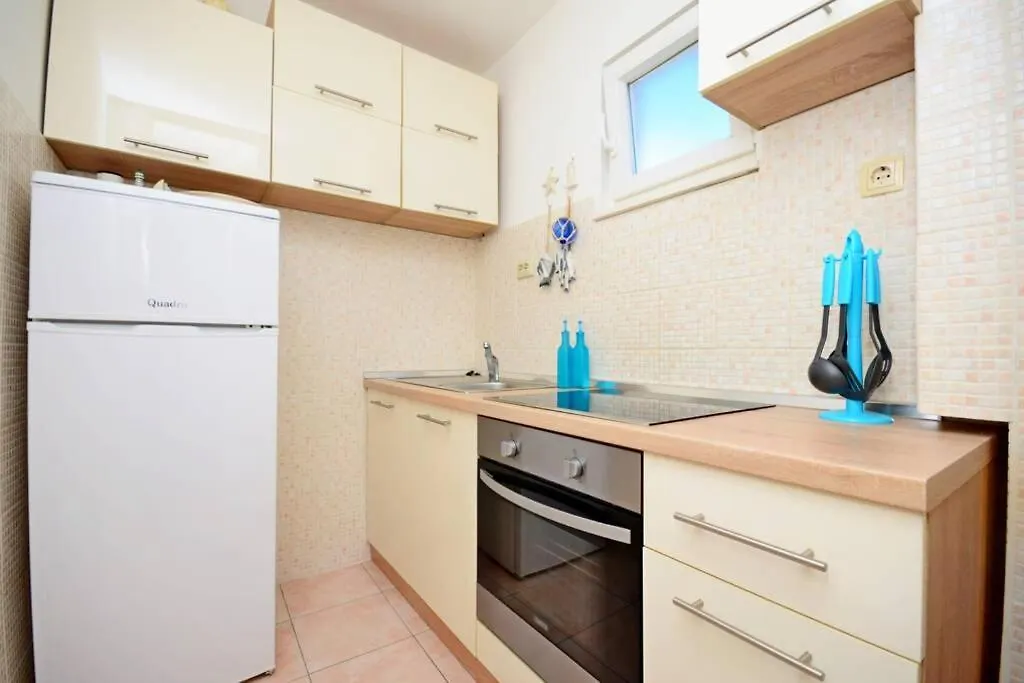 Adela Apartment In Split