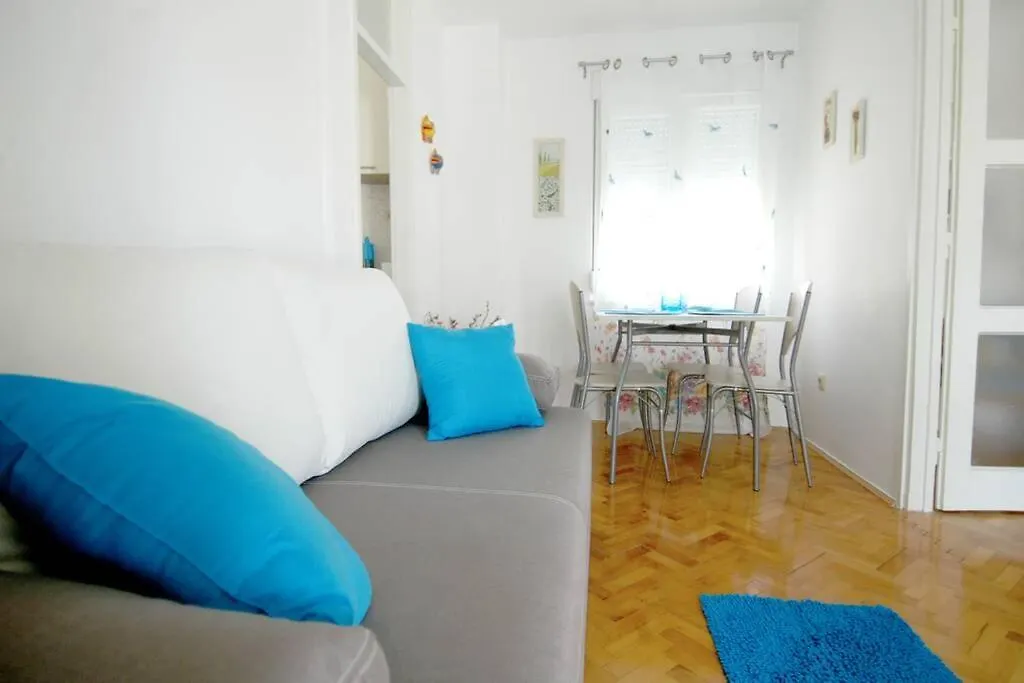 Adela Apartment In Split